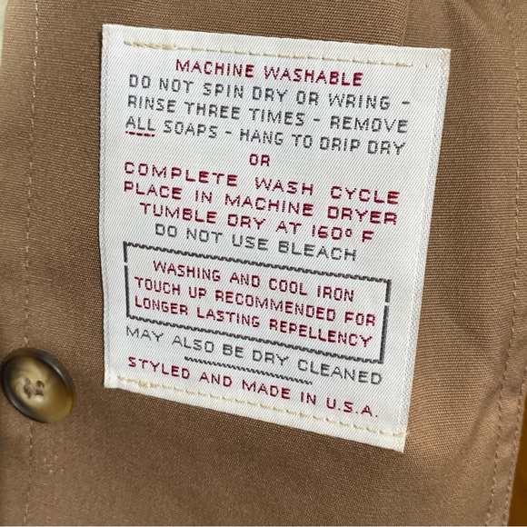 Marshall Fields Vintage Trench Coat (12) - Picture 5 of 5